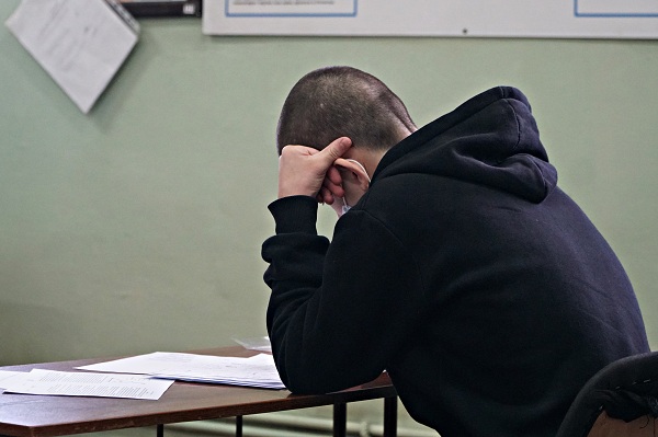 В школах при учреждениях УФСИН России по Алтайскому краю начались выпускные экзамены.